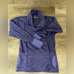 Athleta Turtle/Cowl neck long sleeved top